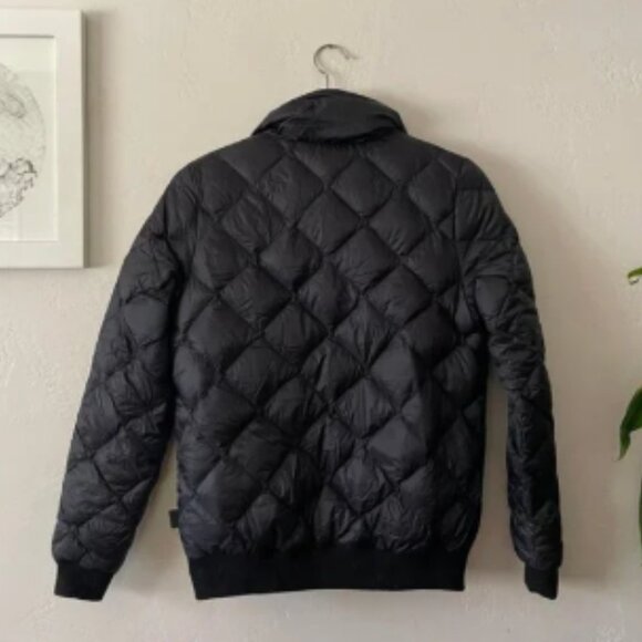 PATAGONIA W's Prow Bomber Jacket in Black | Down winter coat | Size: S - Picture 2 of 7
